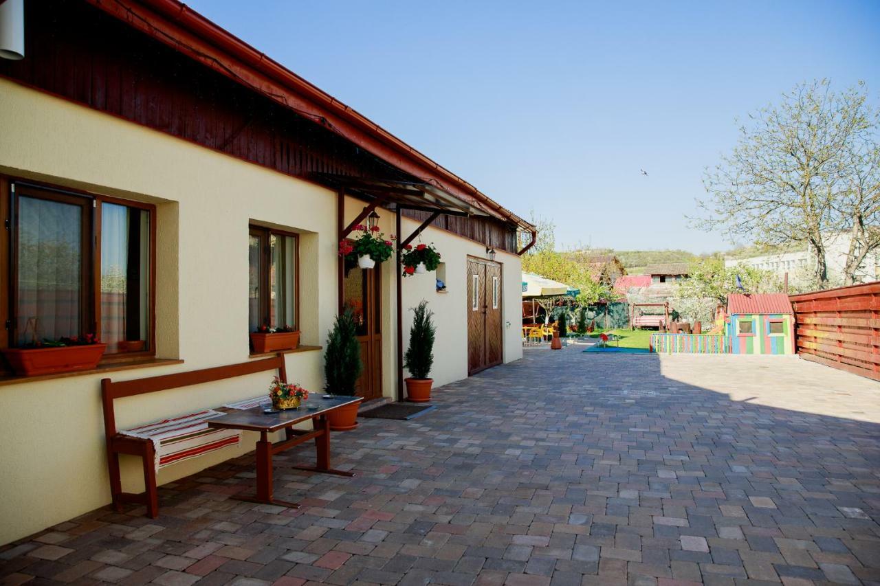 Hotel Casa Sol Turda Exterior foto